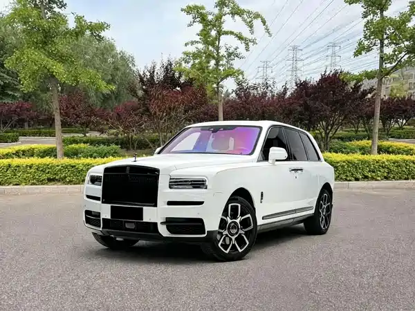 Rolls-Royce Cullinan 2022