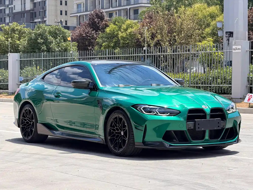 BMW M4 2022 — фото 3