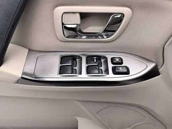 Mitsubishi Pajero 2019