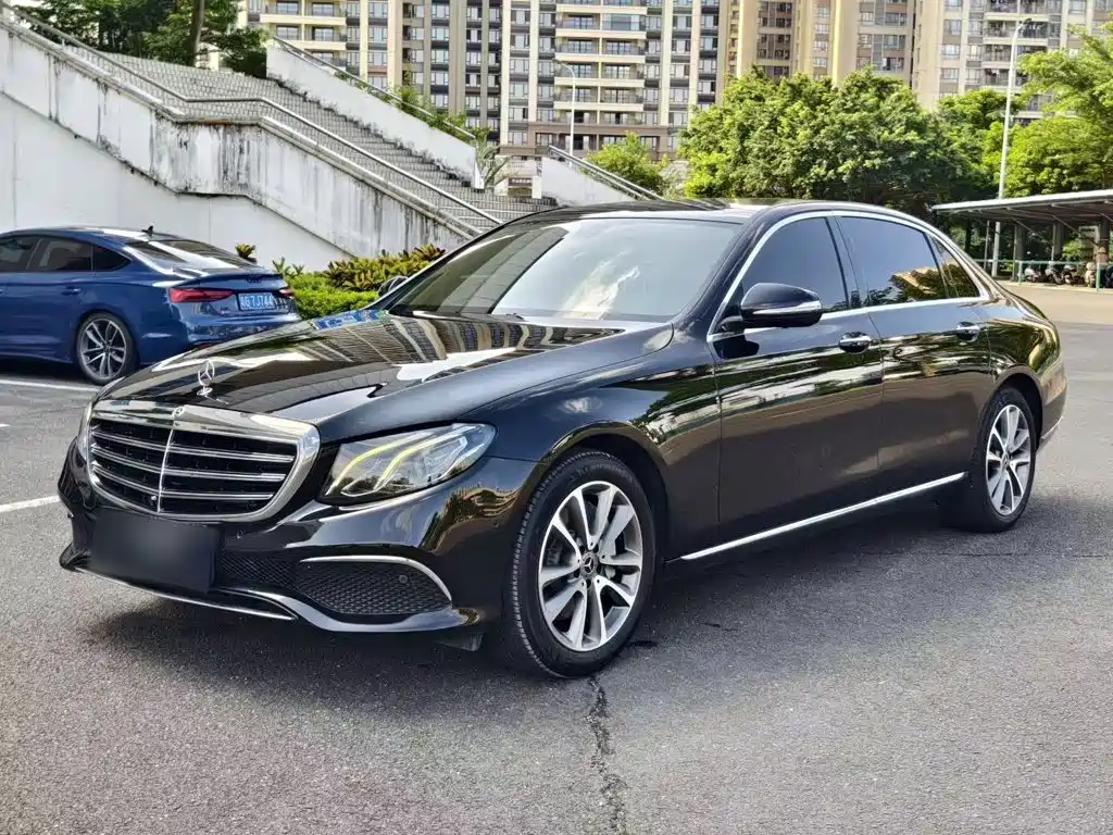 Mercedes-Benz E-Class 2018