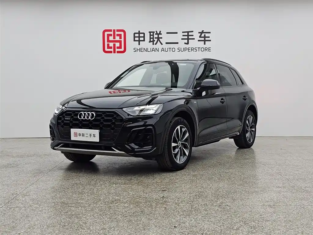 Audi Q5L 2024 — фото 1