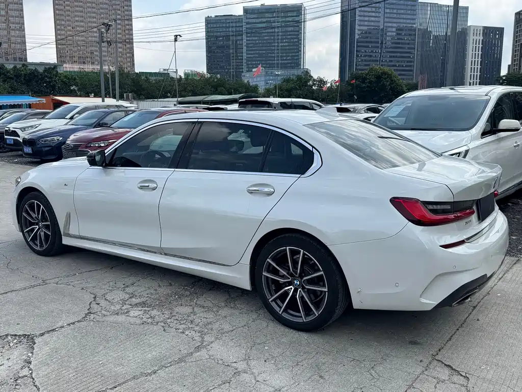 BMW 3 Series 2020