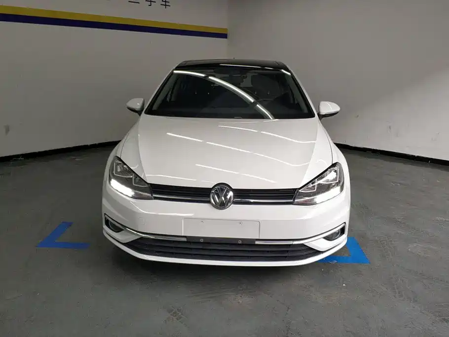 Volkswagen Golf 2020