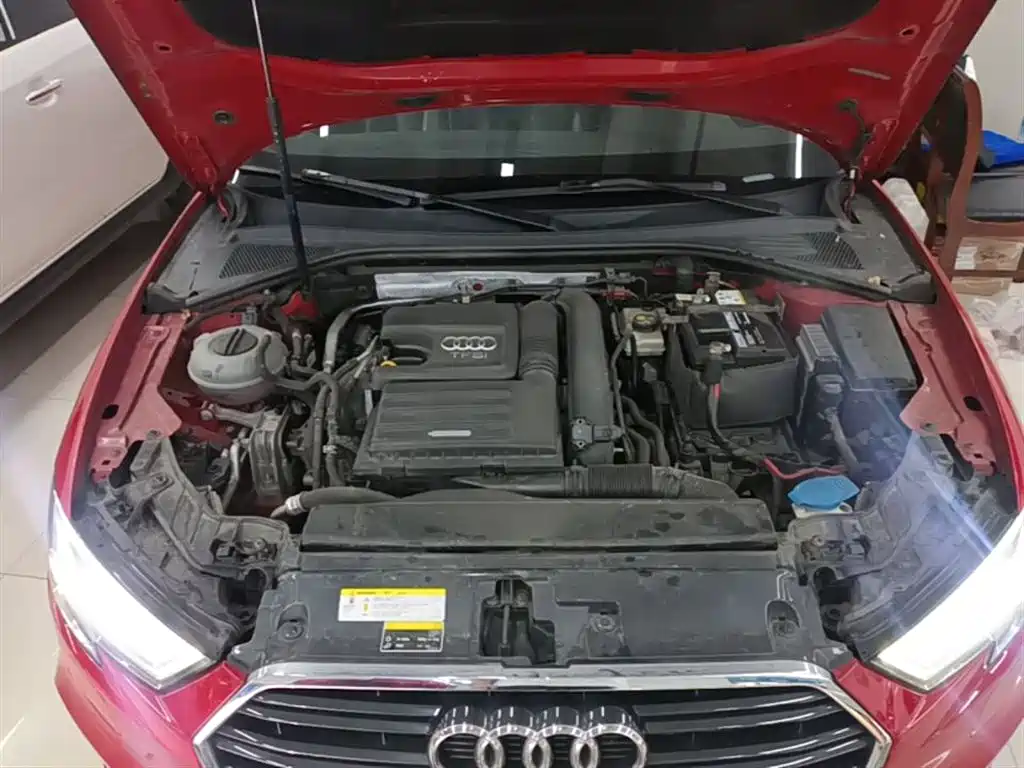 Audi A3 2018 — фото 20