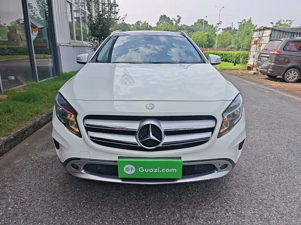 Mercedes-Benz GLA 2016