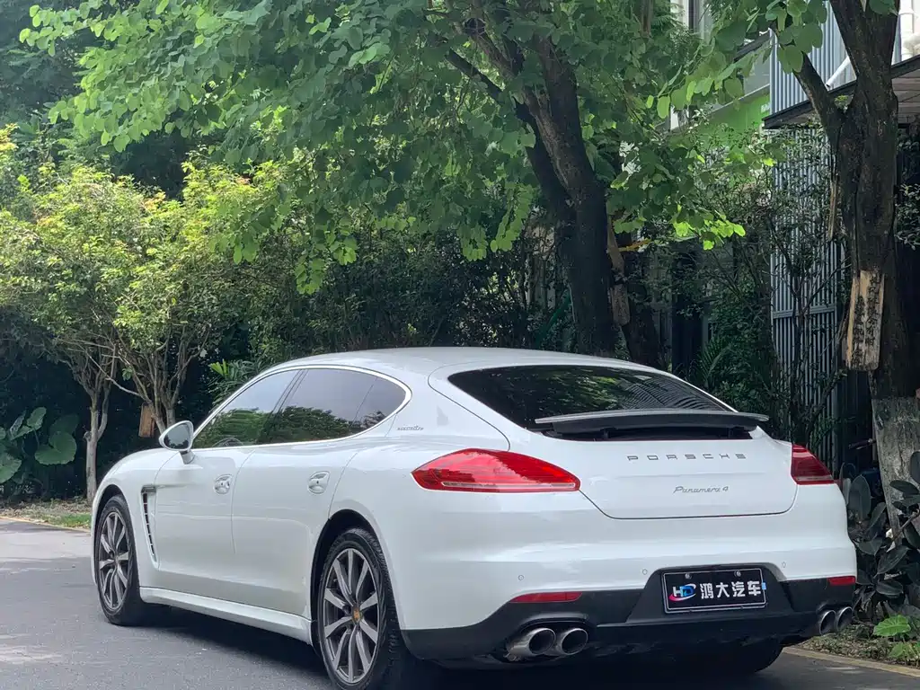Porsche Panamera 2016