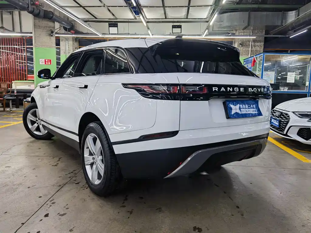 Land Rover Range Rover Velar 2018 — фото 4