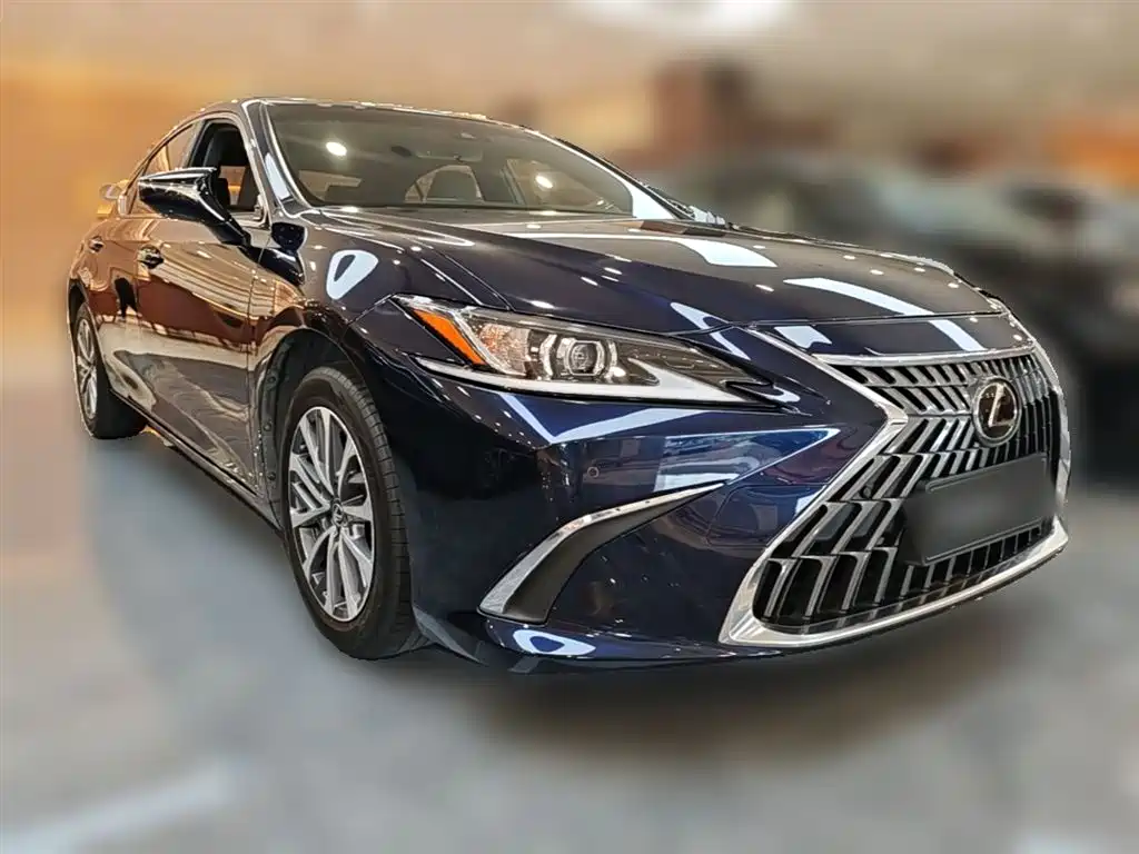 Lexus ES 2023 — фото 7