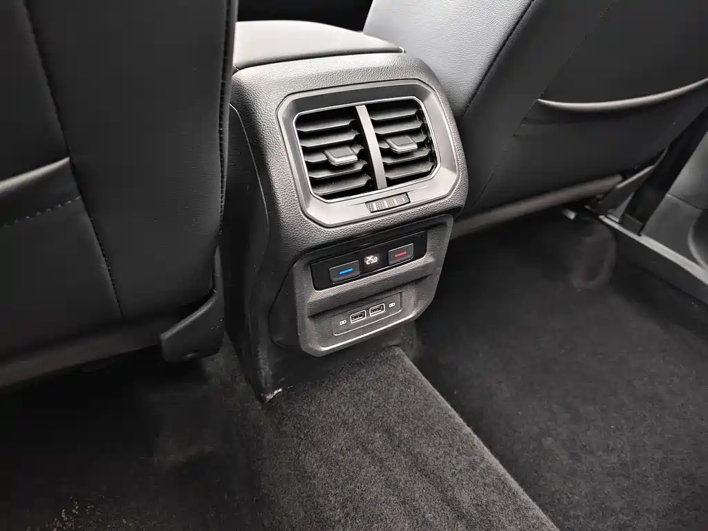 Volkswagen Tiguan L 2019 — фото 14