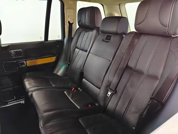 Land Rover Range Rover 2010