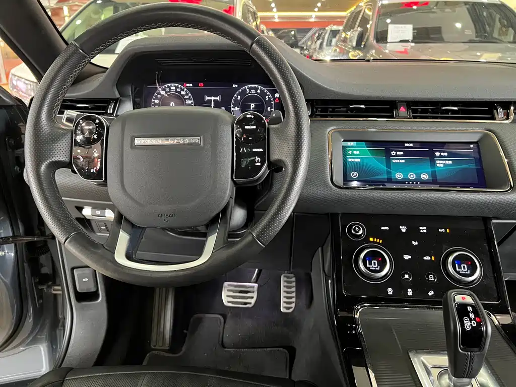 Land Rover Range Rover Evoque 2021 — фото 13