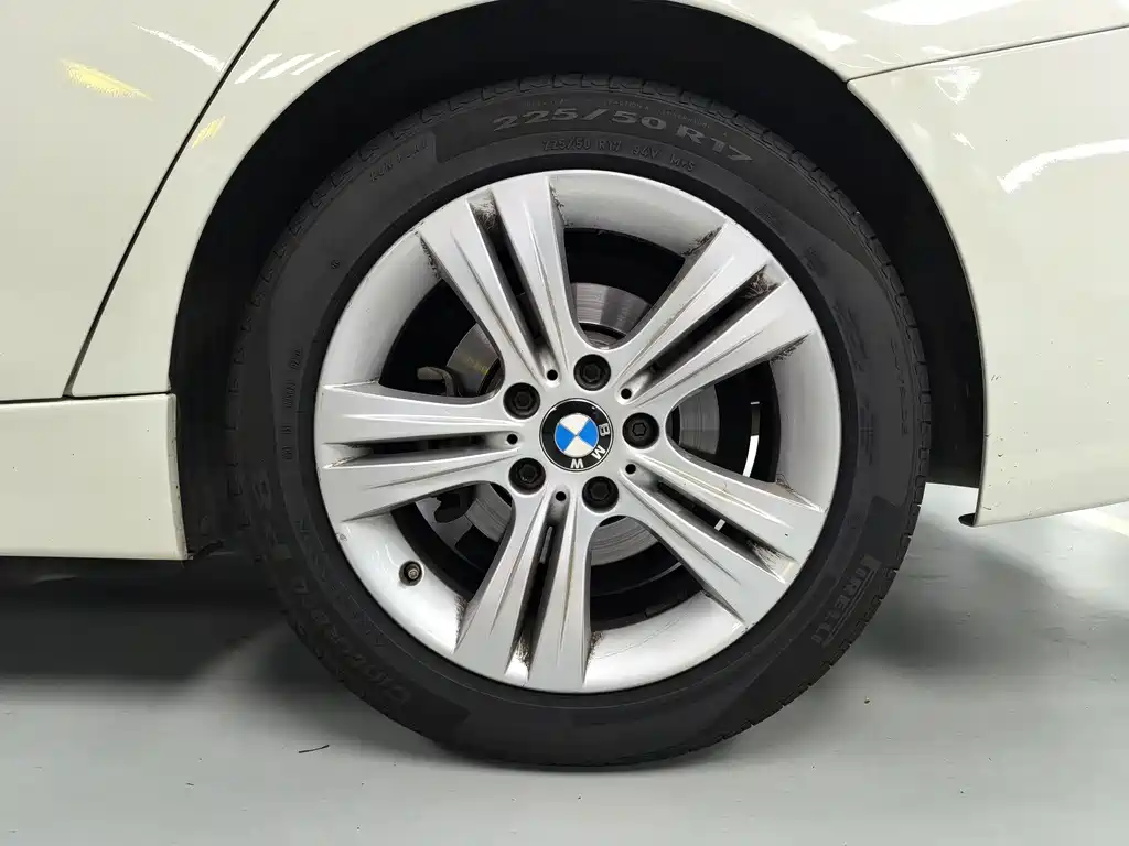 BMW 3 Series 2013 — фото 15