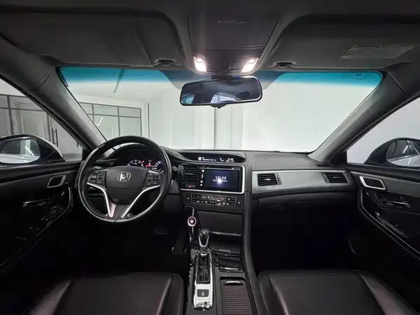Honda Spirior 2016