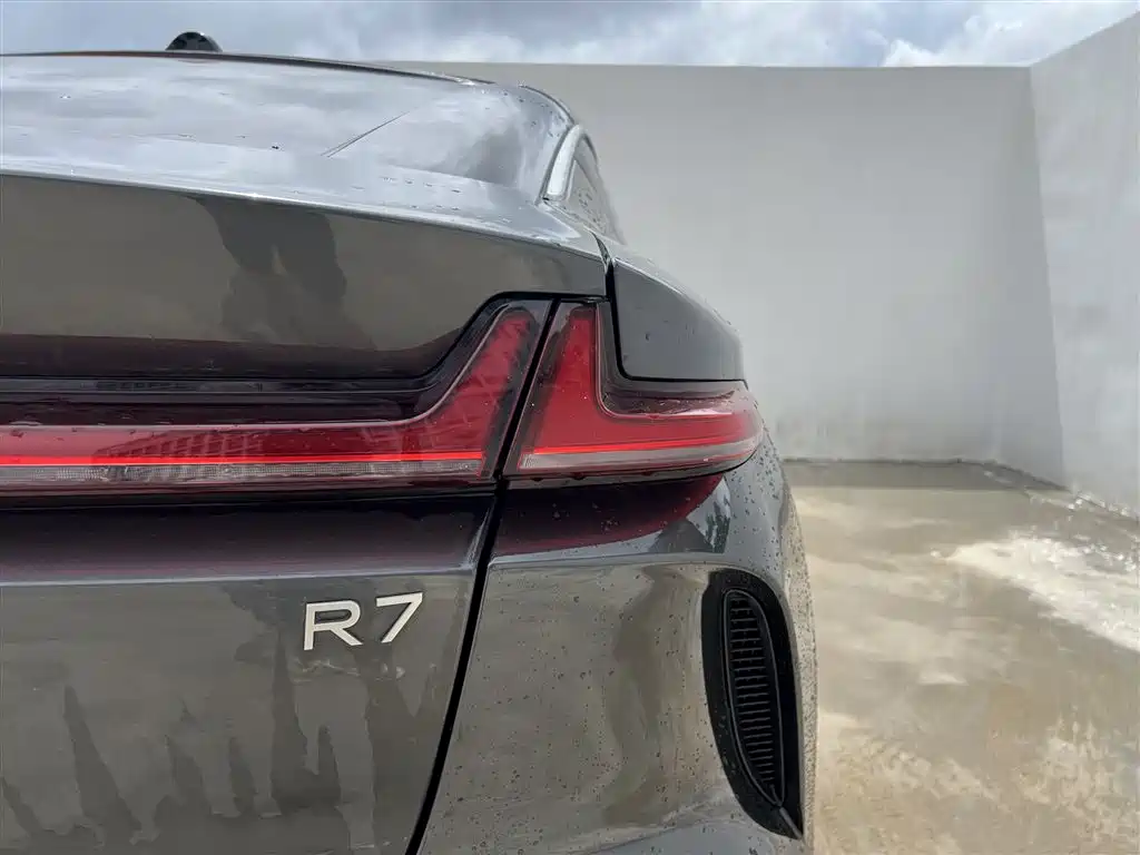 Roewe Feifan R7 2024 — фото 17