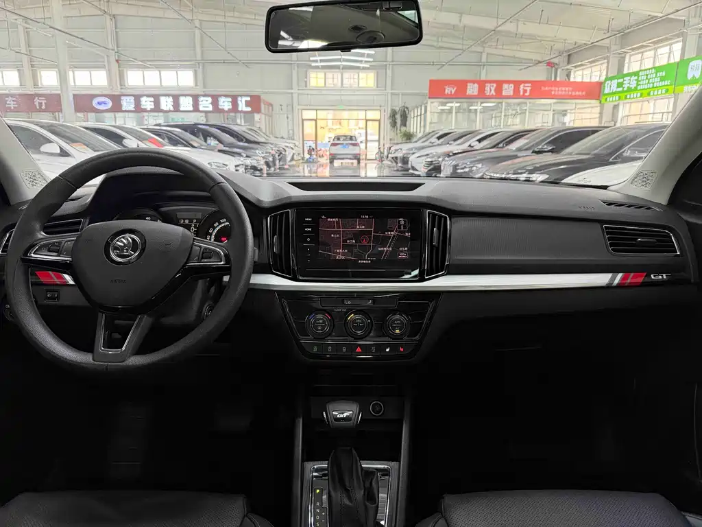 Skoda Kamiq 2023 — фото 14