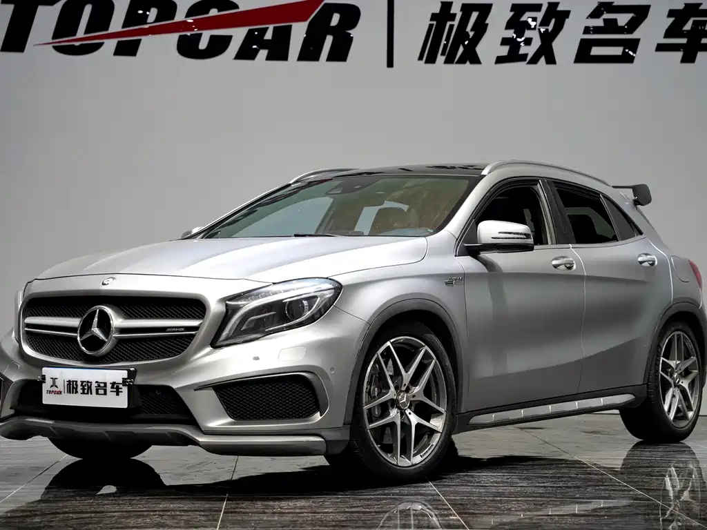 Mercedes-Benz GLA AMG 2016