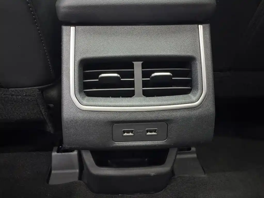 Haval H6 2023 — фото 13