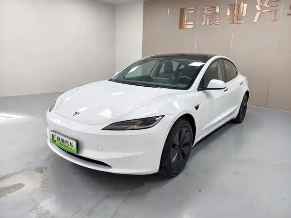 Tesla Model 3 2026