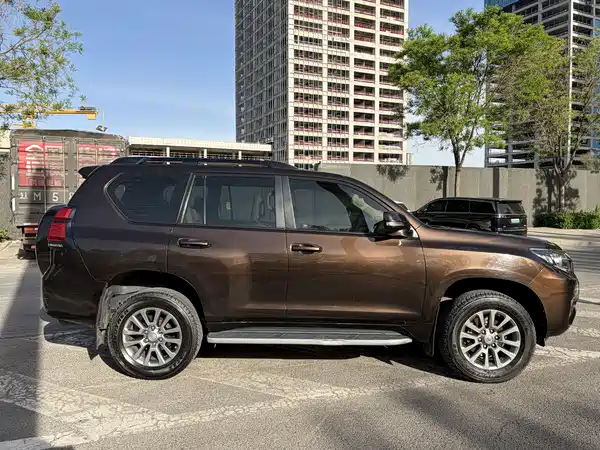 Toyota Prado 2018