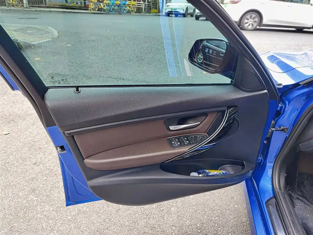 BMW 3 Series 2019