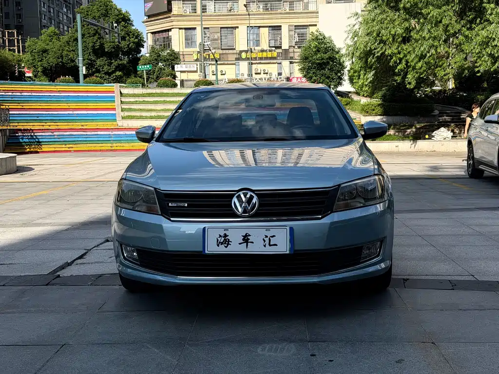 Volkswagen Lavida 2014