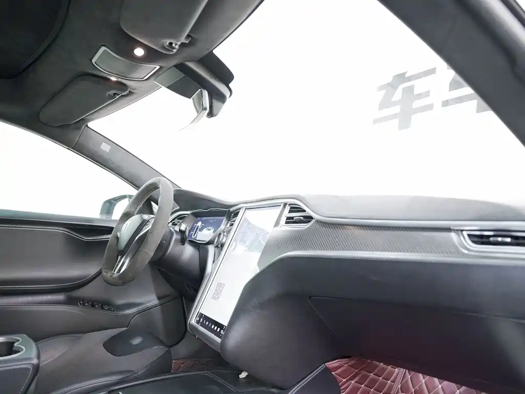 Tesla Model S 2016 — фото 11