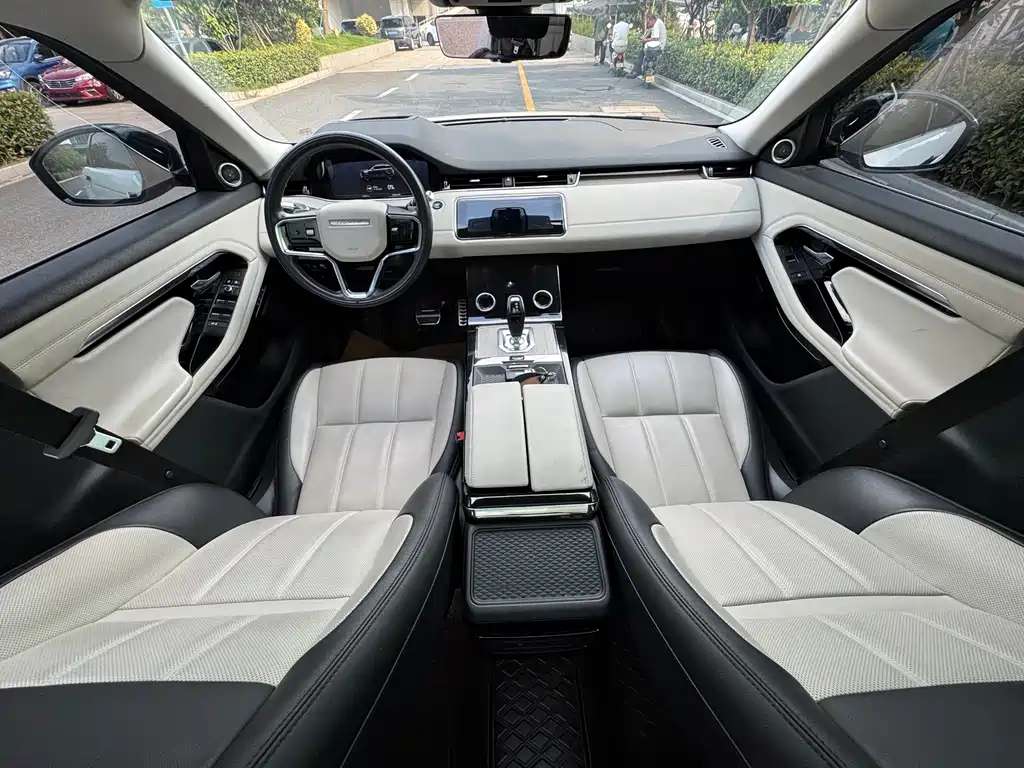 Land Rover Range Rover Evoque New Energy 2021 — фото 15