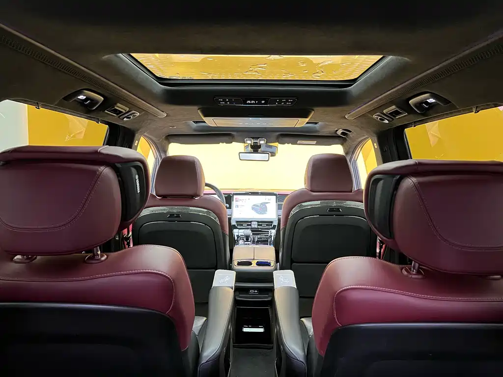 GAC Motor Trumpchi M8 2023 — фото 25