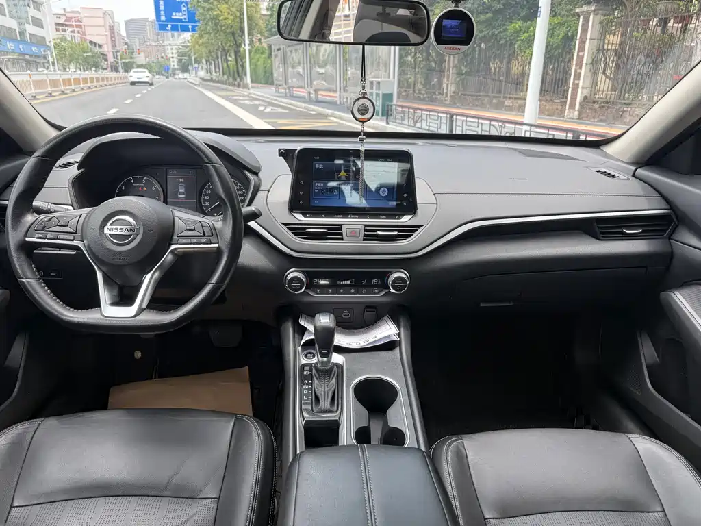Nissan Teana 2020