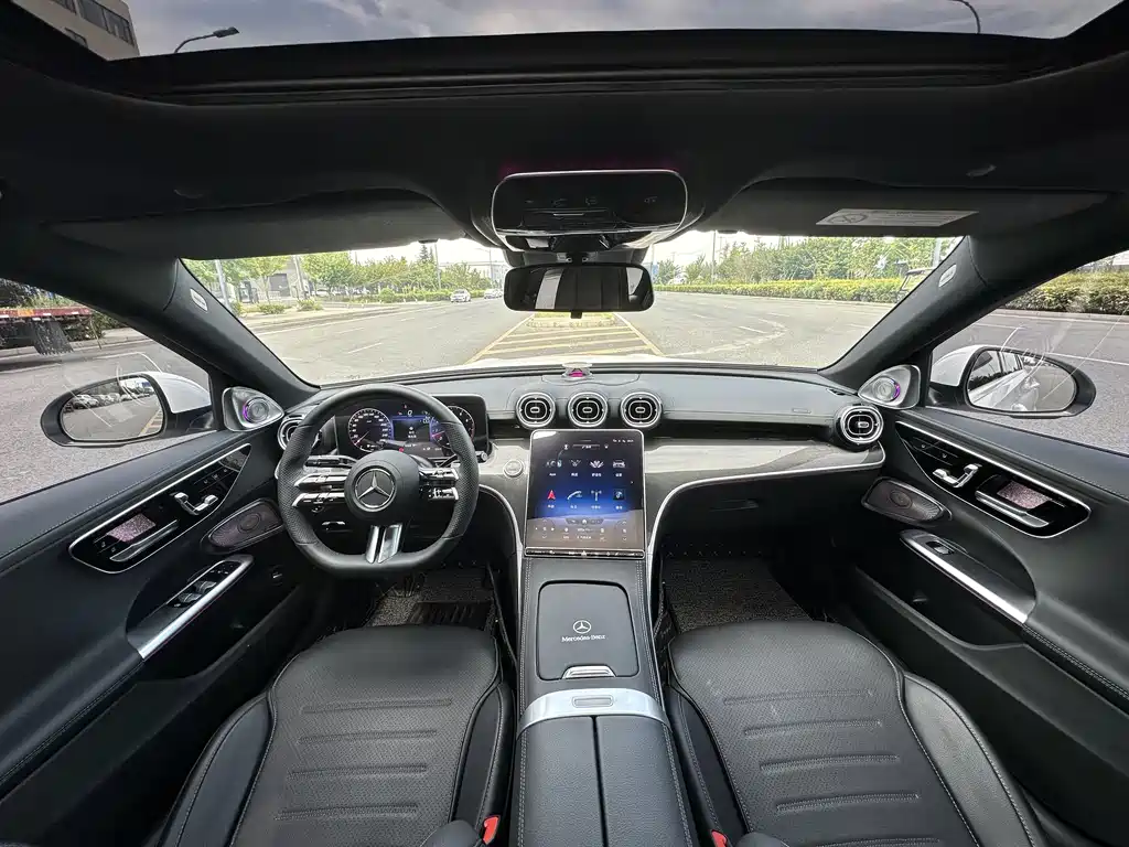 Mercedes-Benz C-Class 2022 — фото 12