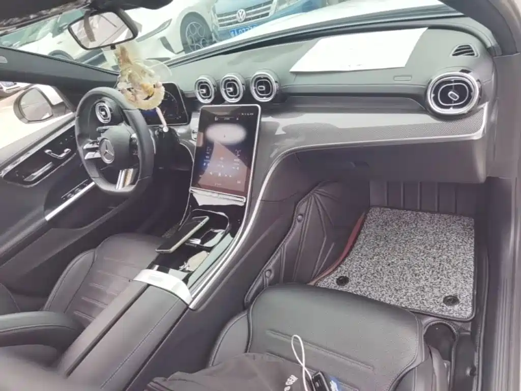 Mercedes-Benz C-Class 2022 — фото 10