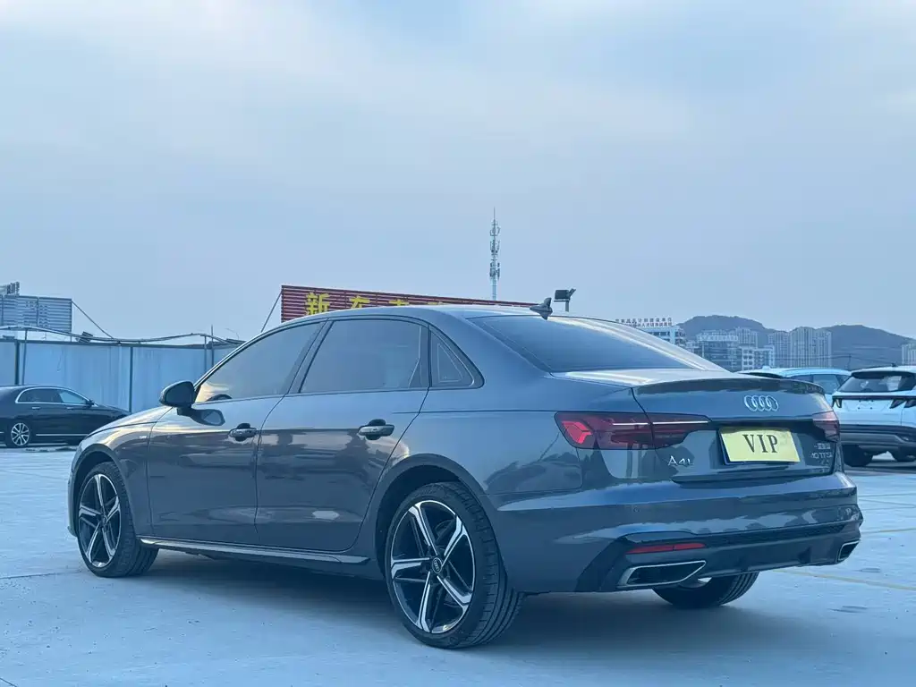 Audi A4L 2024