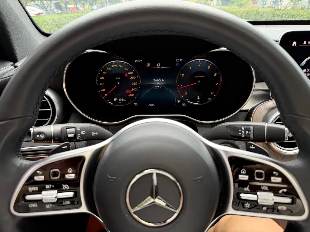 Mercedes-Benz GLC 2022 — фото 10