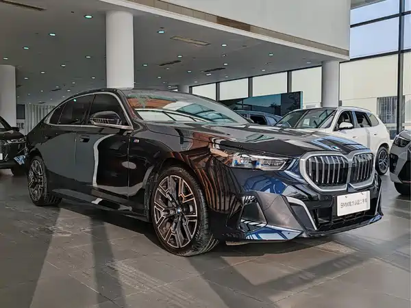 BMW 5 Series 2024