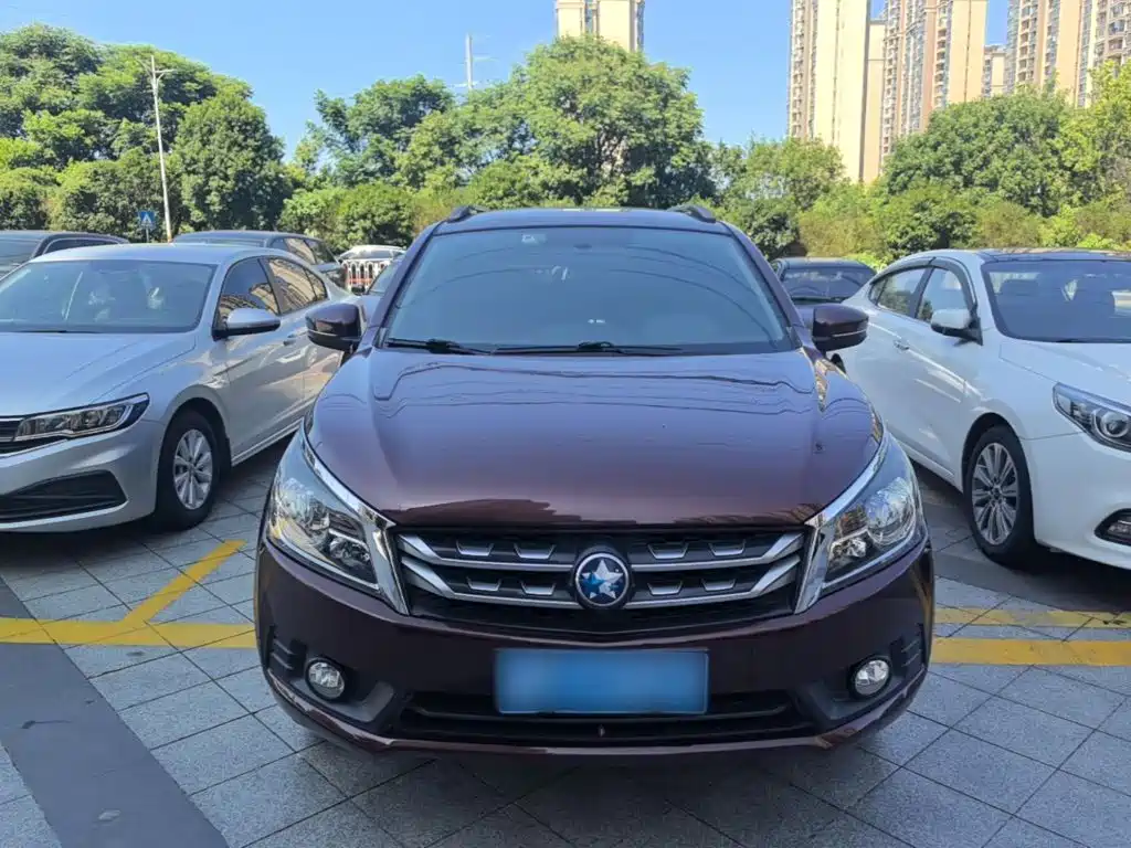 Venucia T70 2016