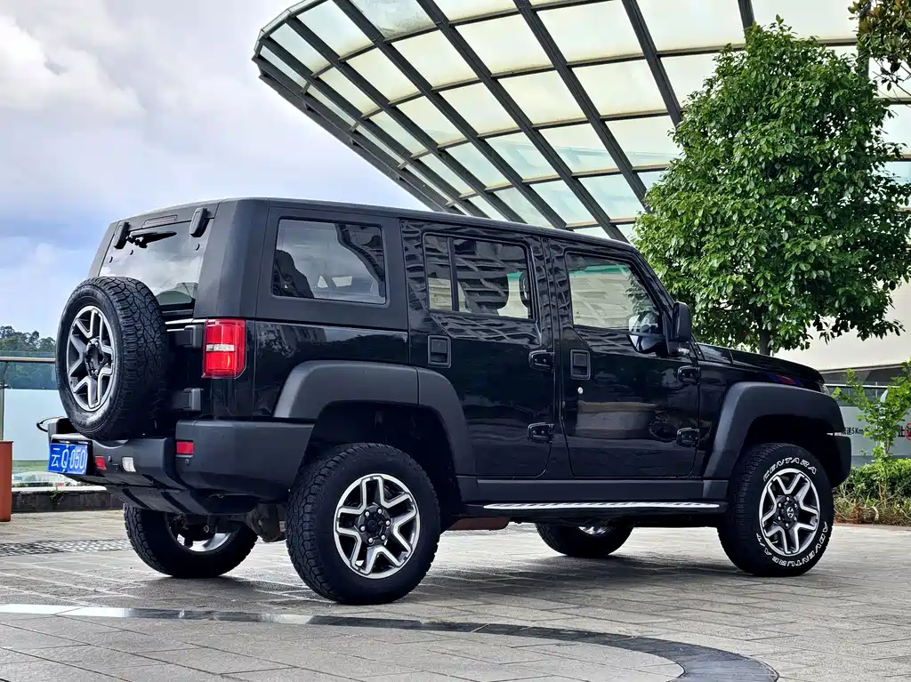 BAIC BJ40 2018 — фото 11