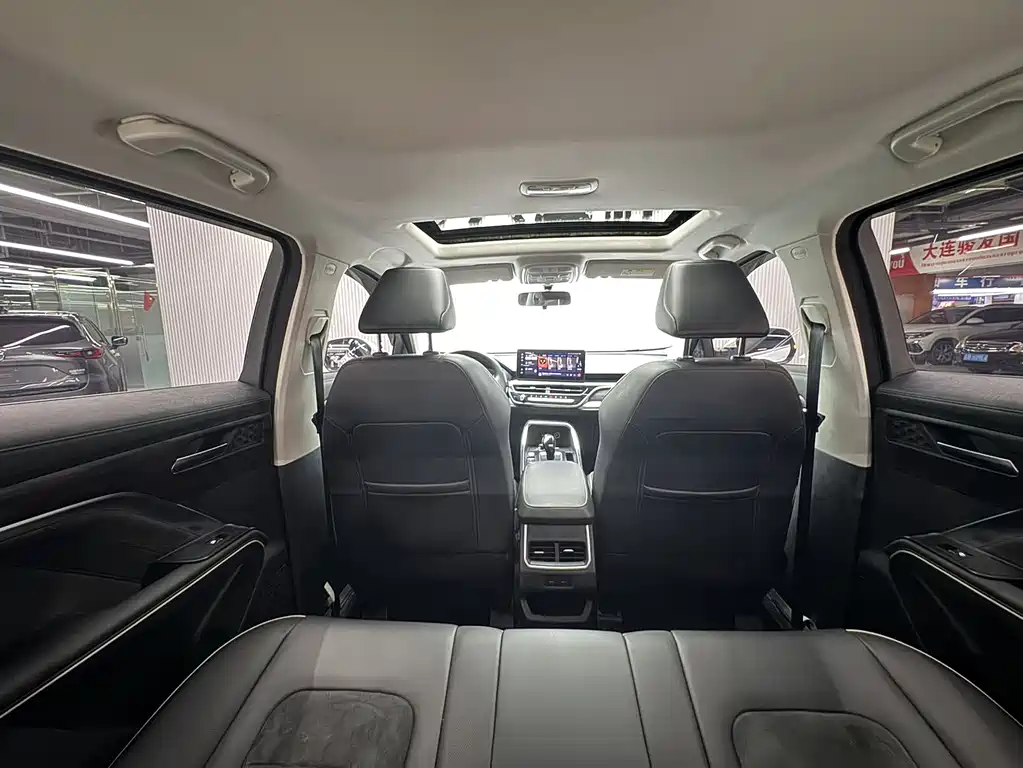 Haval H6 2023 — фото 18