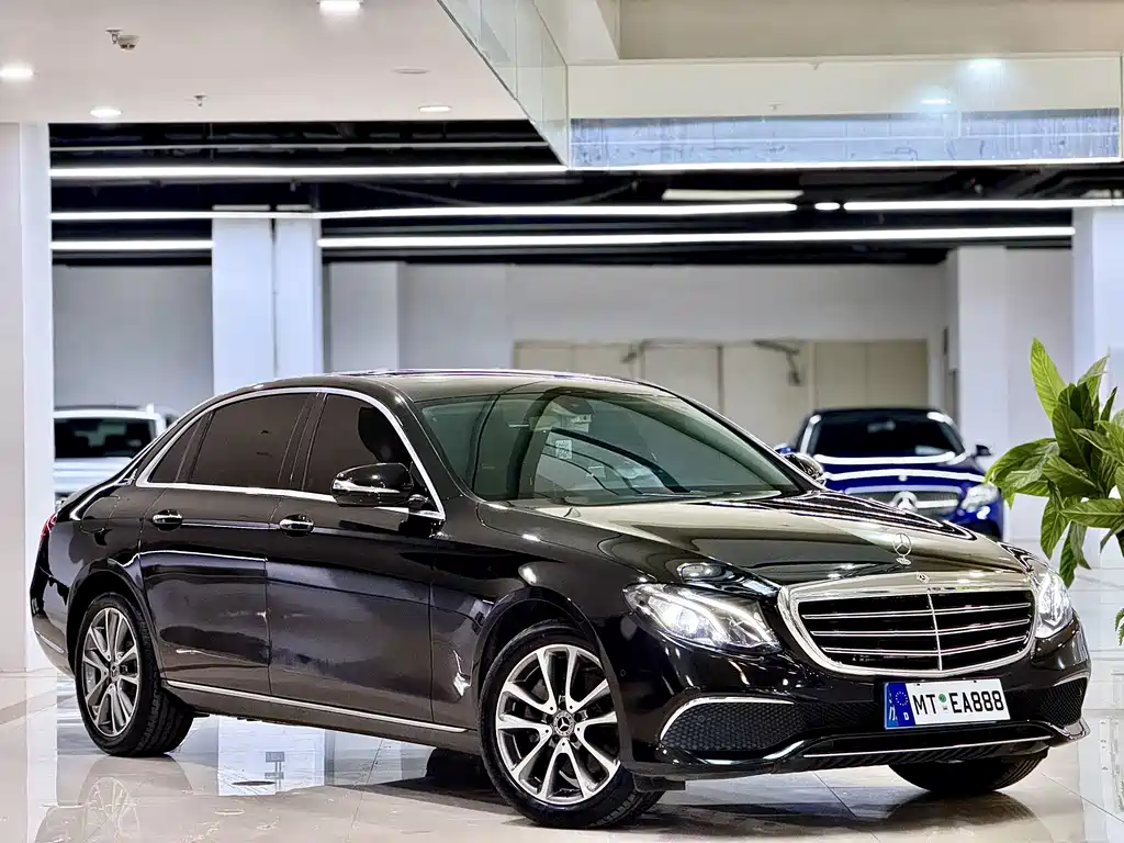Mercedes-Benz E-Class 2019 — фото 3
