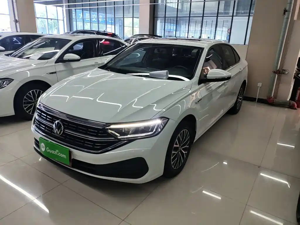 Volkswagen Sagitar 2024