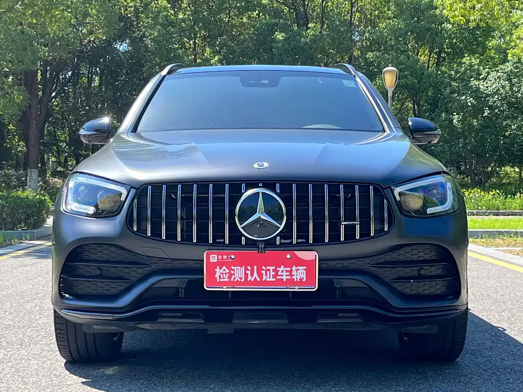 Mercedes-Benz GLC AMG 2023 — фото 2