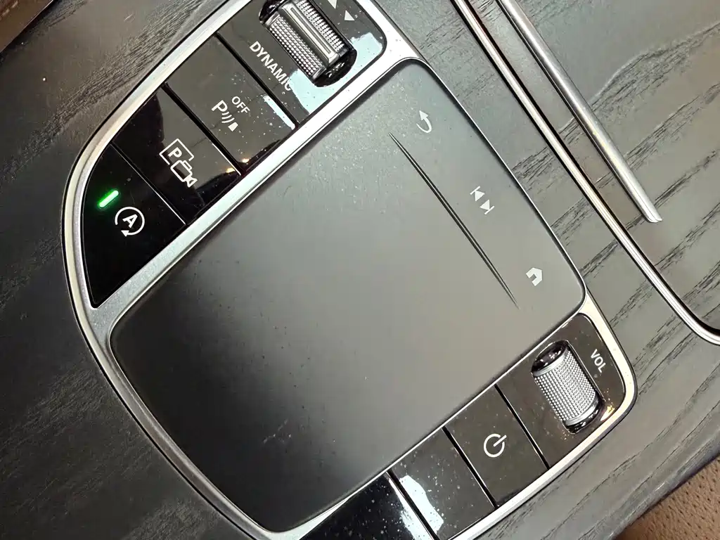 Mercedes-Benz E-Class 2021 — фото 11