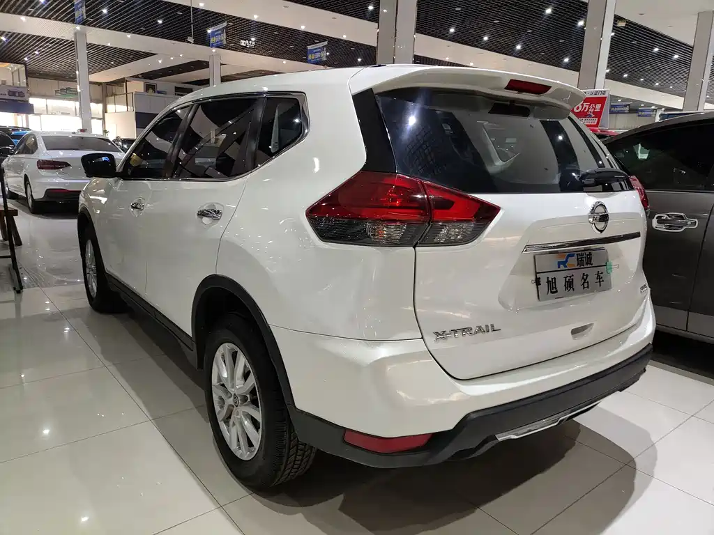 Nissan X-Trail 2021 — фото 13
