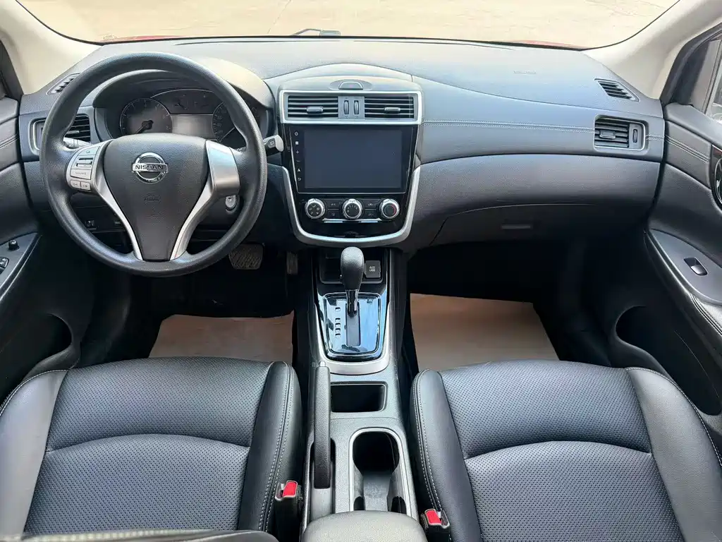 Nissan Tiida 2018