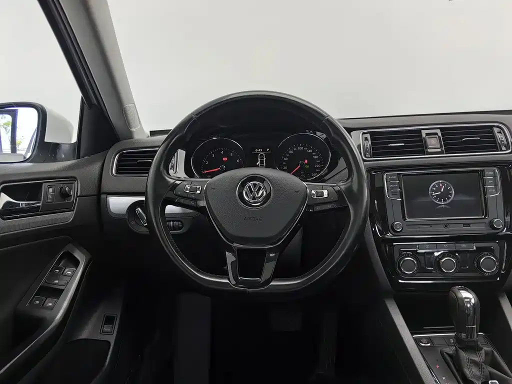 Volkswagen Sagitar 2019 — фото 11