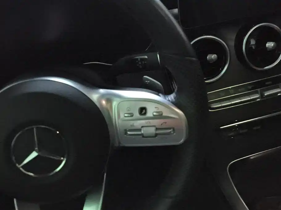 Mercedes-Benz C-Class 2020 — фото 16