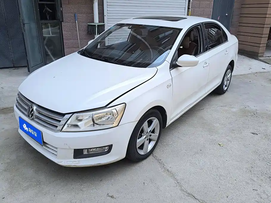 Volkswagen Santana 2014