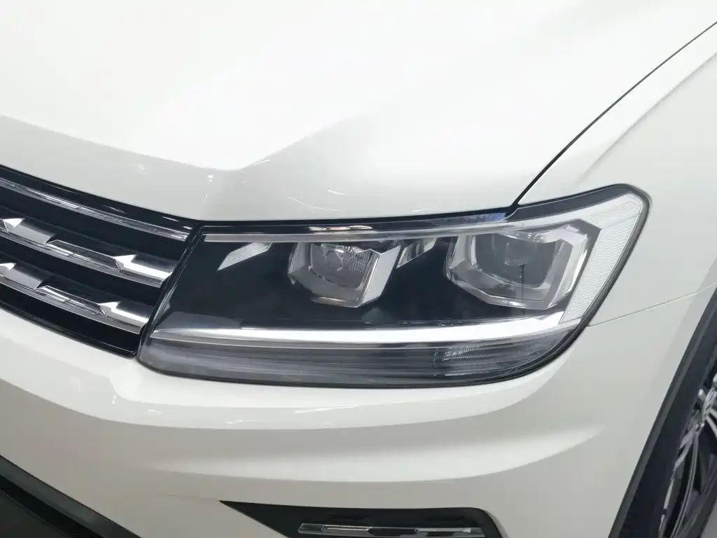 Volkswagen Tiguan L 2020