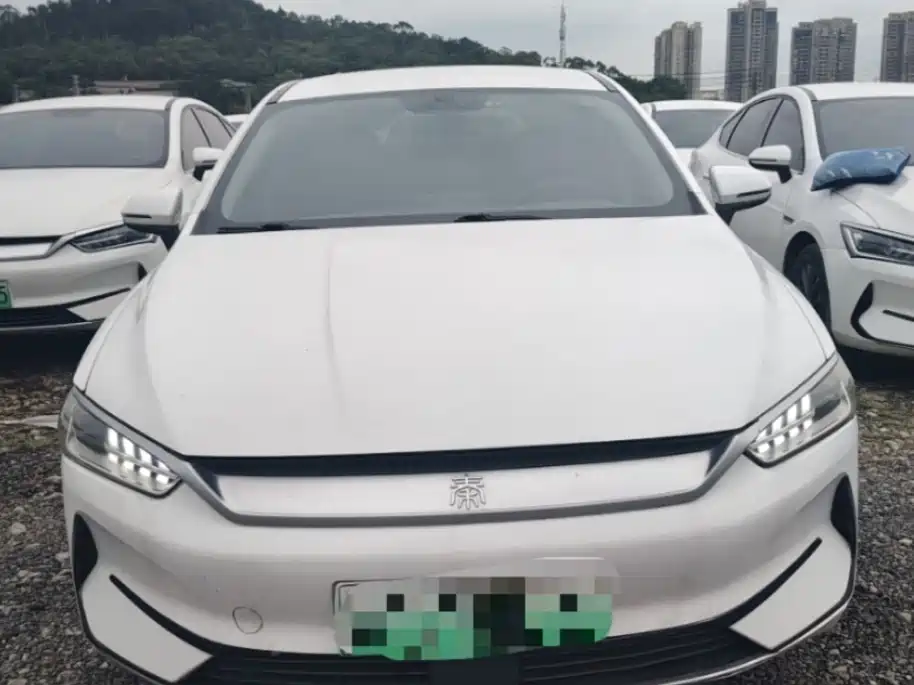 BYD Qin PLUS 2022 — фото 2