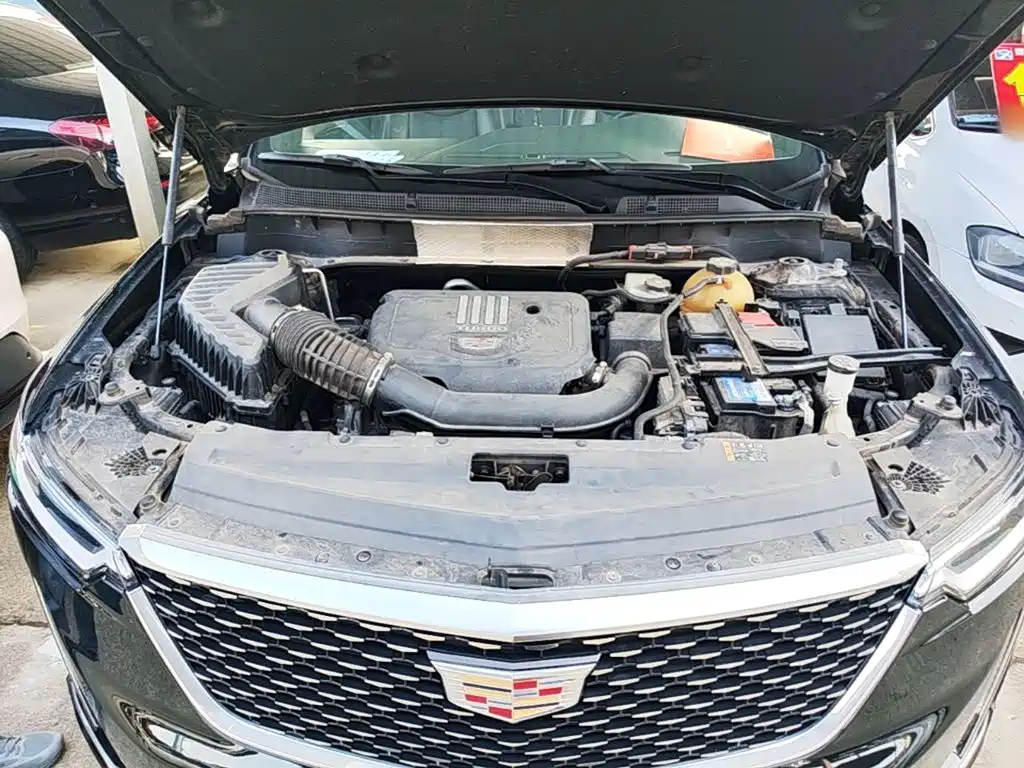 Cadillac XT6 2021 — фото 20