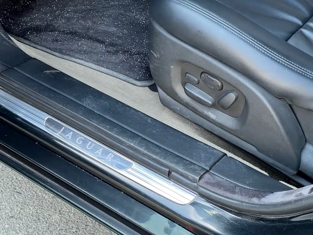 Jaguar XJ 2005 — фото 22